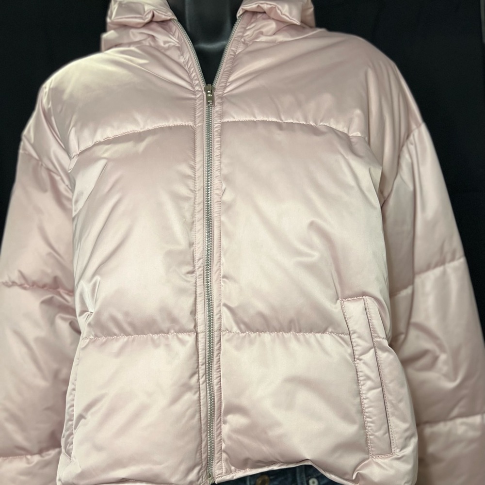 Forever 21 Puffer Jacket Light Pink